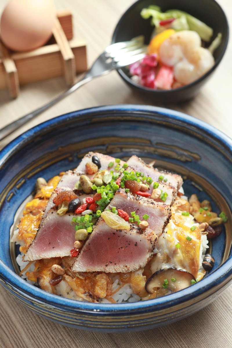 香煎鲔鱼丼饭