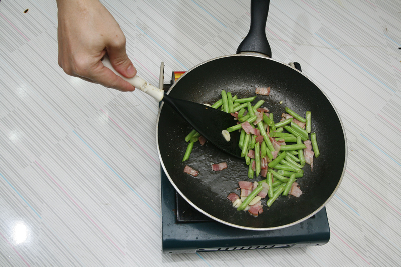 四季豆炒培根