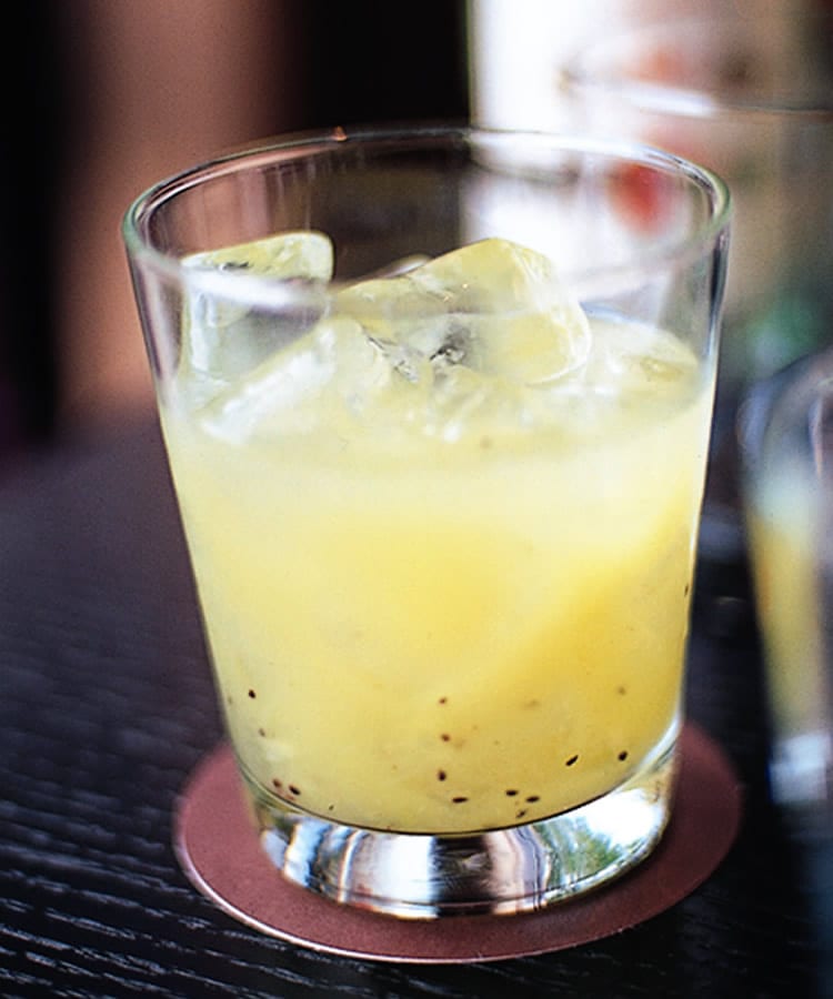 食谱:Kiwi-Caipirinha